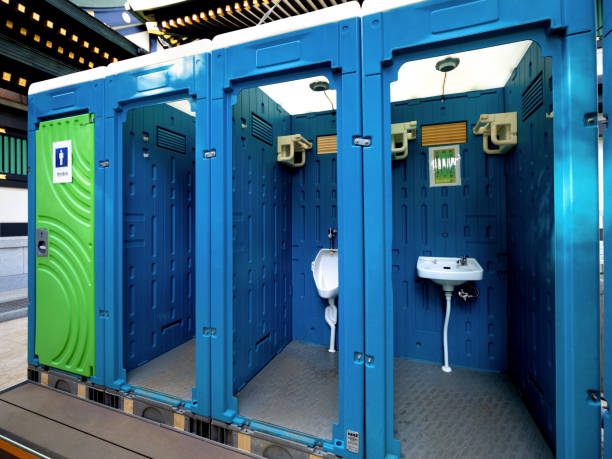 Portable Toilet Options We Offer in Moonachie, NJ